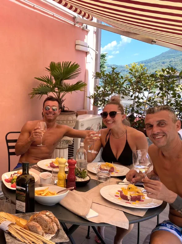 Pacchetto Bolle per Pranzo con vasca Jacuzzi® e pranzo Bistrot
